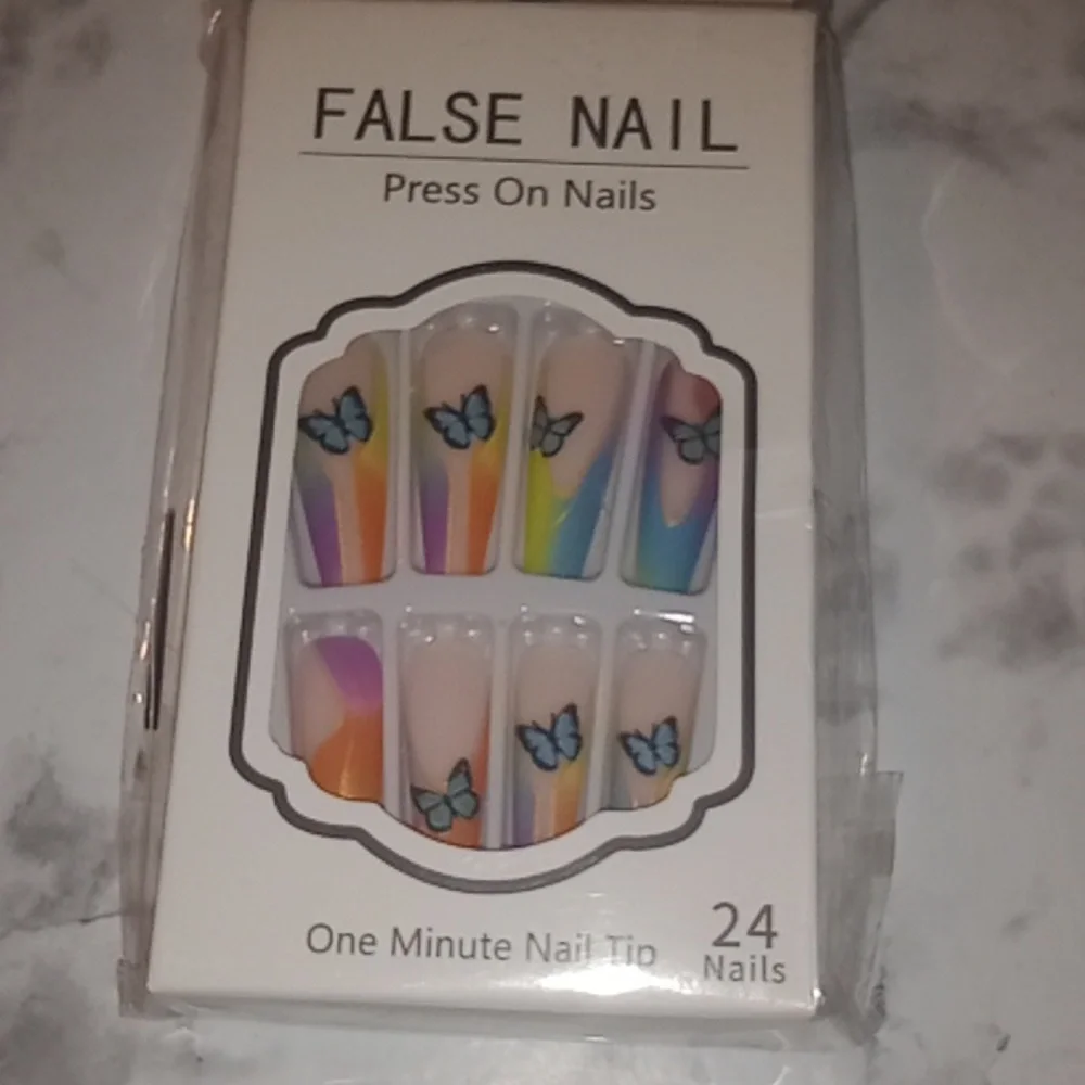 Pretty Nails 💅🤩 - Picture 4 of 4